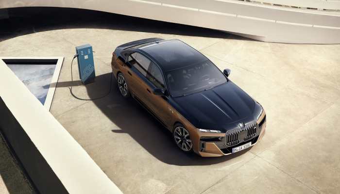 BMW i7 M70 xDrive, 740d M Sport Launched In India: Price, Specs, Variants