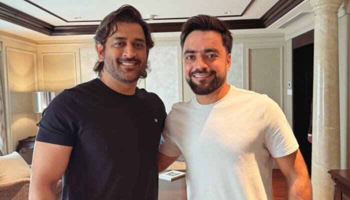 Cricket World Cup 2023: Rashid Khan Meets MS Dhoni Ahead Of Afghanistan&#039;s Clash Against Pakistan, Pic Goes Viral
