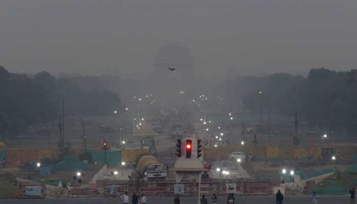 Delhi: Kejriwal Govt&#039;s &#039;Red Light On, Gaadi Off&#039; Campaign Begins On Oct 26