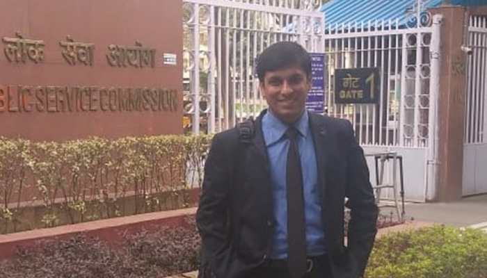 IAS Success Story: This Jharkhand Boy Cracked UPSC Without Coaching While Doing Full Time Job; His AIR Was...