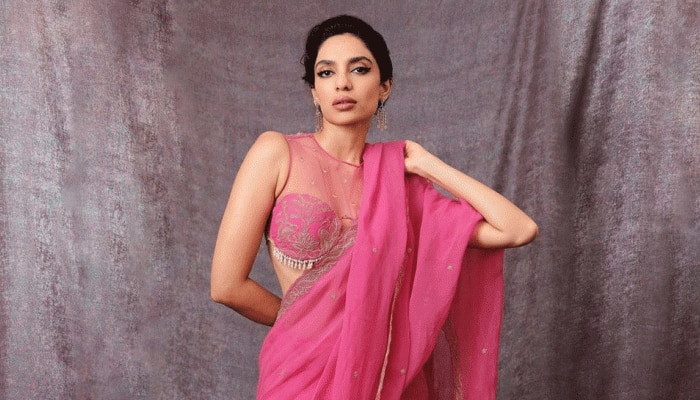 Sobhita Dhulipala Attends Dehradun Literature Festival, Drops Candid Visuals