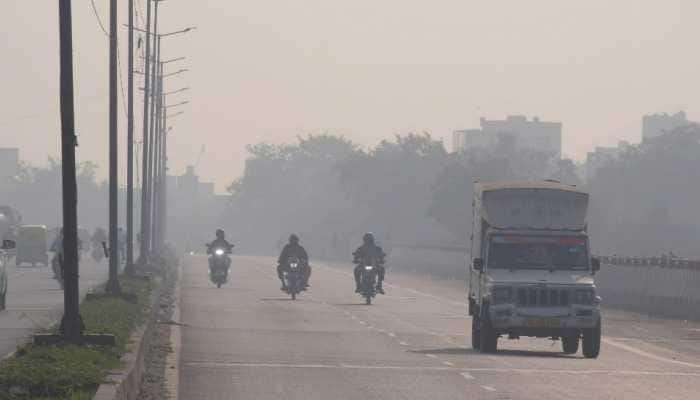 Delhi Government Urges Centre To Ban BS III and BS IV Buses Amid Rising Pollution