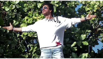 Happy Birthday Shah Rukh Khan: From Kareena Kapoor To Katrina Kaif - Celebs Pour Wishes For The King Of Bollywood 