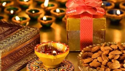 10 Best Diwali Gift Ideas To Brighten Up Festival of Lights