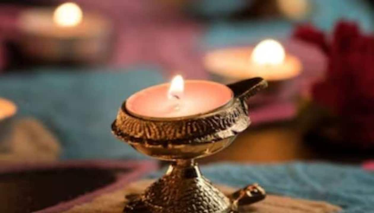 Tamil Deepavali 2023 Date and Shubh Muhurat: Know Puja Vidhi, Significance,  and Celebrations of Diwali Festival