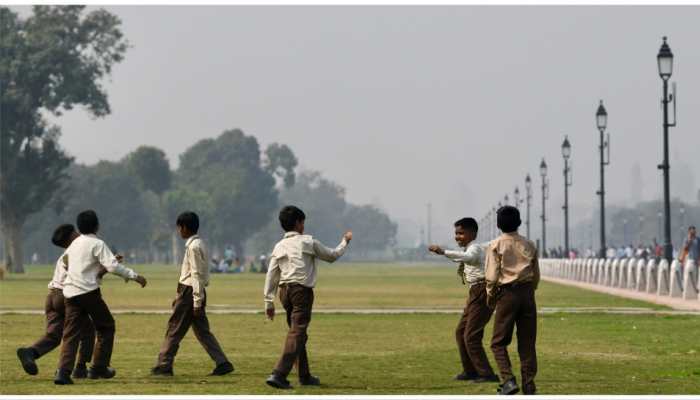 Delhi Orders Online Classes In All Schools, Except For 10th And 12th Amid Severe Air Pollution