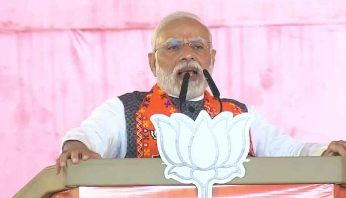 &#039;Kitna Neeche Giroge&#039;: PM Modi Slams Bihar CM Nitish Kumar&#039;s Controversial &#039;Birth Control&#039; Remarks