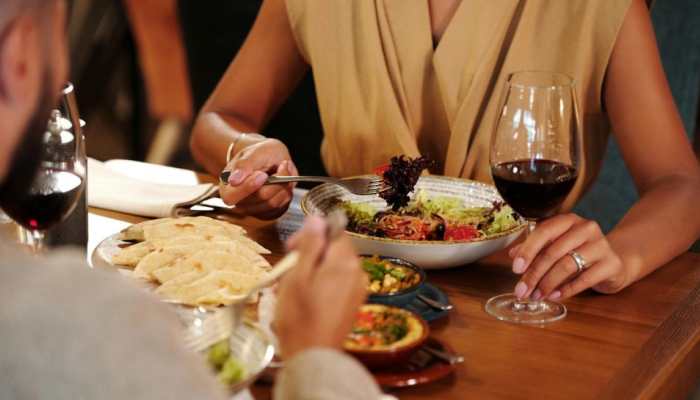 Pune Man's Romantic Evening Turns Sour With Rs 22,000 Restaurant Scam; Read Details