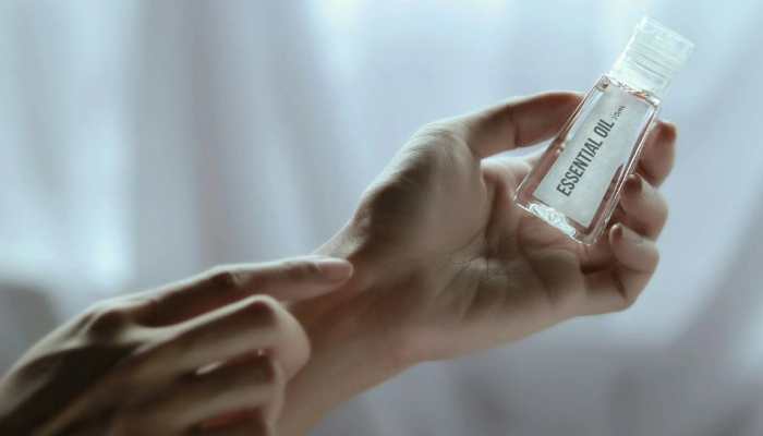 Aromatherapy: Healing Powers, Use In Fighting Fatigue, Dos And Don'ts - Expert Speaks
