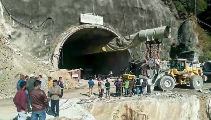Uttarakhand Tunnel Collapse: Heavy Drill Machines Brought To Save Trapped Workers In  Uttarkashi