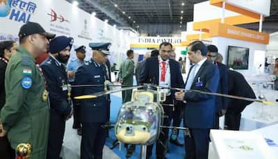 Dubai Air Show: Indian Air Force's Sarang Helicopter Team, Tejas Jet Impress Attendees 