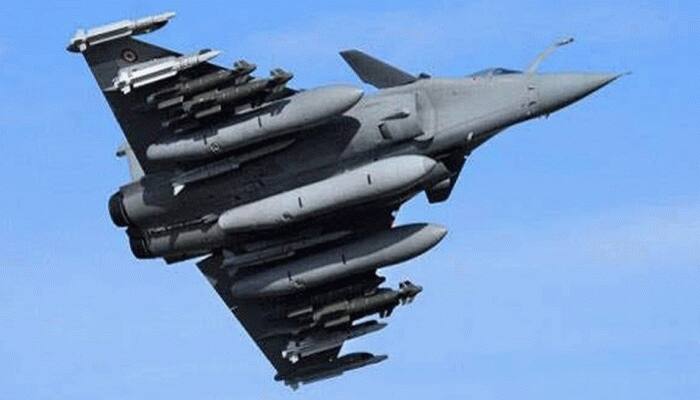Indian Air Force Sends 2 Rafale Fighters After &#039;UFO&#039; Sighted Near Imphal Airport