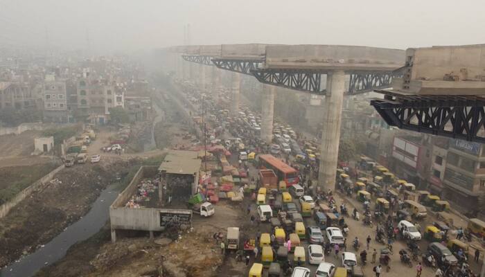 Delhi&#039;s Air Quality Worsens As Centre Relaxes GRAP Measures, AQI At 365