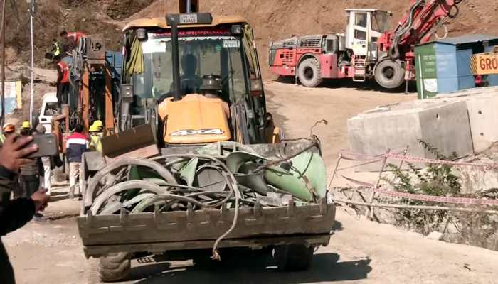 Uttarkashi: No Progress For 24 Hours, Protection Umbrella Being Laid Inside Silkyara Tunnel