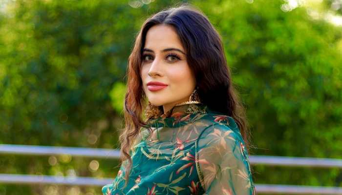 Style Icon Uorfi Javed's Instagram Bounces Back From Suspension Blunder