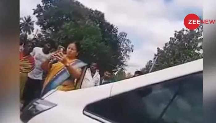 Viral Video: HD Deve Gowda&#039;s Daughter-In-Law Tells Biker To &#039;Go Die&#039; After He Rams Into Her Luxury Car - WATCH