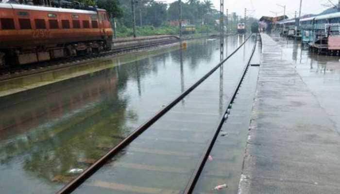 Tamil Nadu Rainfall Update: IMD Issues Red Alert, Train And Flight Operations Affected - Details