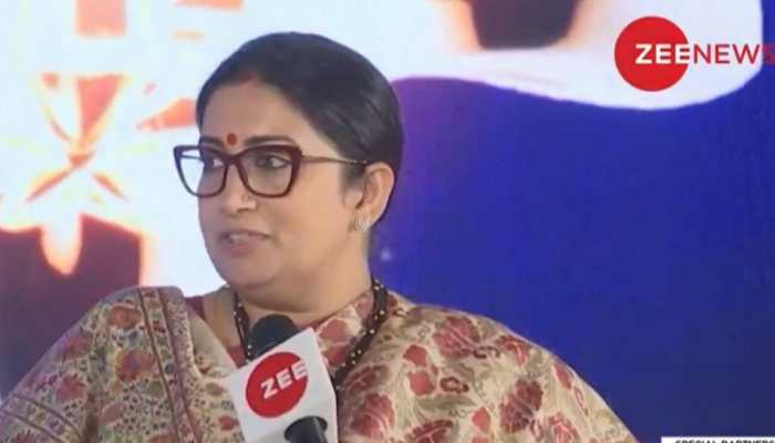 Zee Real Heroes: ‘Mai Vipaksh Ka Aachar Banati Hu’: Smriti Irani Takes A Dig At Opposition