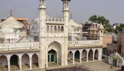 Gyanvapi Mosque-Kashi Vishwanath Temple: SC Allows Cleaning Of 'Wazukhana' Where 'Shivling' Was Found