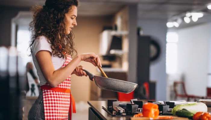 15 Vastu Tips For Kitchen To Ensure Good Health And Prosperity