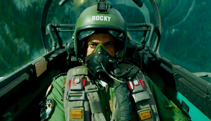 Watch: Meet Group Captain Rakesh 'Rocky' Aka Anil Kapoor From Siddharth ...