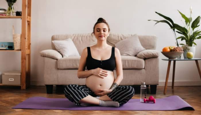 Yoga For Pregnant Women: Yoga Expert&#039;s Guide To Prenatal Well-Being For Healthy And Stress-Free Pregnancy