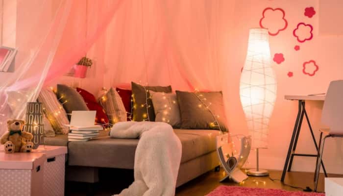 Valentine&#039;s Day 2024: 7 Budget-Friendly Decor Hacks For A Romantic Ambience