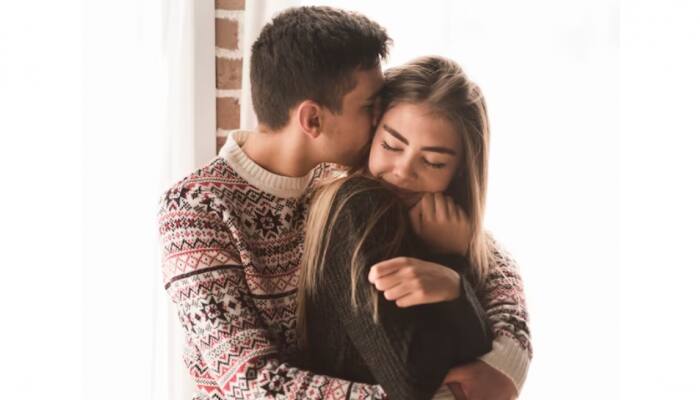 Happy Hug Day 2024: Wishes, Greetings, Messages, SMS, Whatsapp, Facebook Status And Captions To Share
