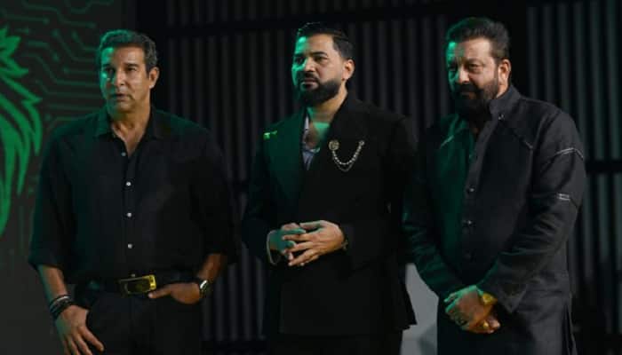 Sanjay Dutt To Attend Event In Dubai With Wasim Akram, Deets Inside