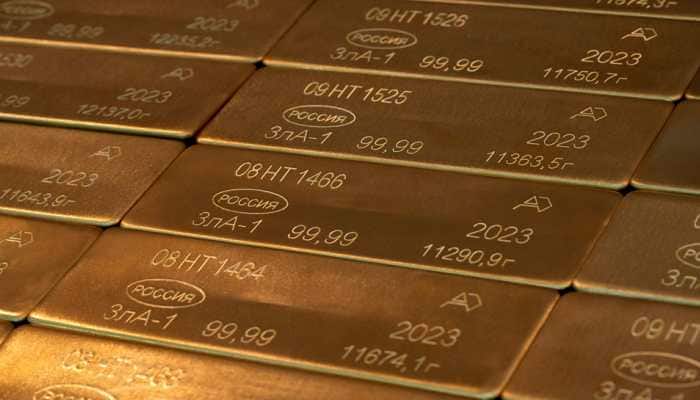 Gold Slips Rs 80; Silver Rallies Rs 600