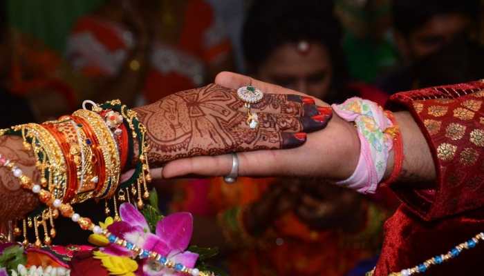 Dating App Finds Changing Attitudes About Marriage, Infidelity Among Indians