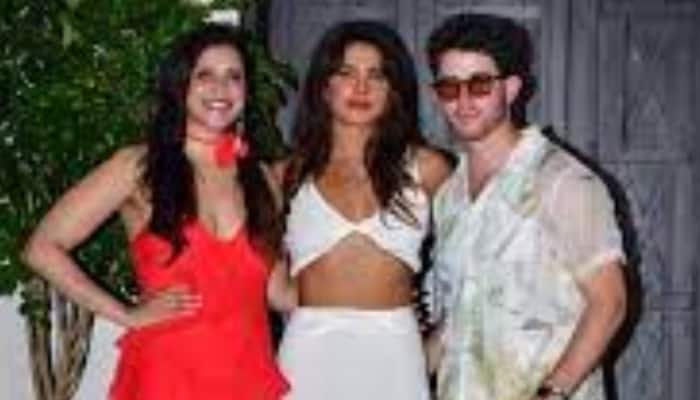  Priyanka Chopra And Nick Jonas Attend Mannara Chopra&#039;s Birthday Party In Mumbai 