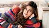 Kriti Sanon's Cute Gesture With Fan Leaves Netizens Ecstatic, Video Goes Viral 