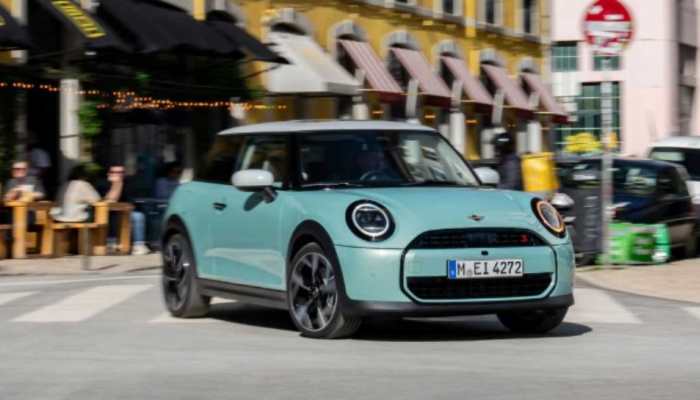 New Mini Cooper S In Classic Trim Unveiled; Check What's New