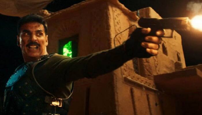 Akshay Kumar's Unstoppable Star Power Shines In 'Bade Miya Chote Miyan' This Eid With Fans Flocking To Theatres 