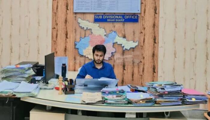 UPSC Success Story: IAS Anurag Kumar Defies Odds, Secures AIR-48 In UPSC CSE After Failing Graduation