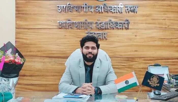 The Inspiring Journey of IAS Vinayak Mahamuni, from Career Setbacks to AIR-95 Triumph!