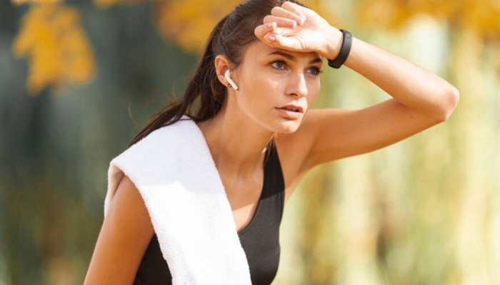 Sweating Too Much In Summer? Follow These Expert&#039;s Tips And Avoid Embarrassment
