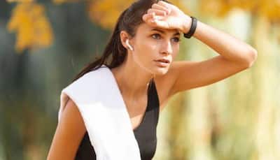 Sweating Too Much In Summer? Follow These Expert's Tips And Avoid Embarrassment