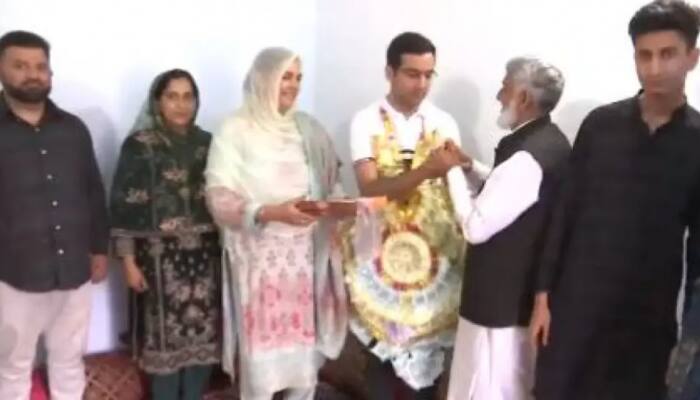 UPSC Success Story: Jammu &amp; Kashmir Boy Secures AIR-388 After Cracking NEET And JKAS Exams