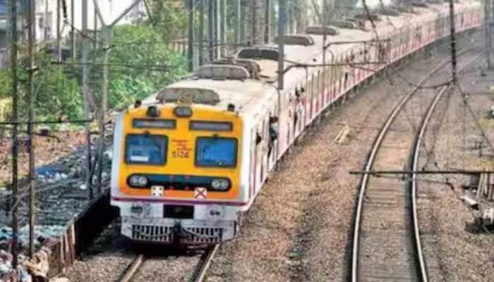 Breaking: Local Train Derails At Chhatrapati Shivaji Terminus; Harbour Line Services Affected