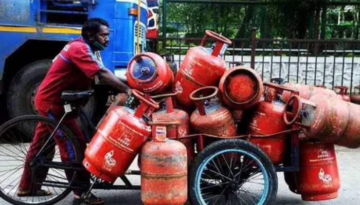 LPG Price Cut: Commercial Cylinder Prices Reduced By Rs 69.50; Check City Wise Rates 