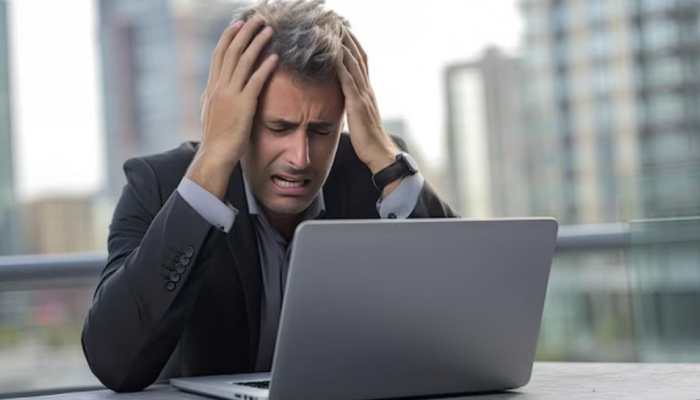 Online Trading Scam: Mumbai Investor Falls Victim To Rs 2.56 Crore Online Share Trading Scam