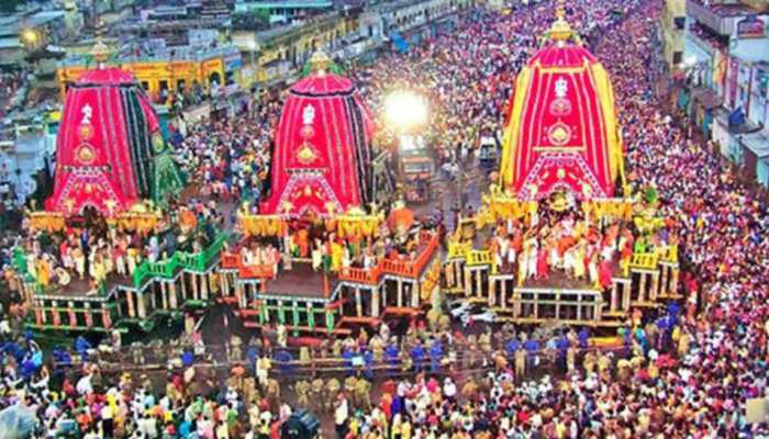 Jagannath Puri Rath Yatra: People Offered Prayers To The Rath During Rath-Making Process.