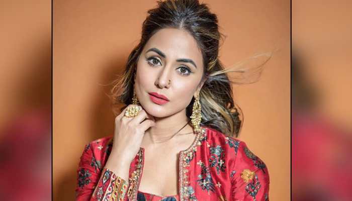 Hina Khan Drops Inspirational Note Amid Her Breast Cancer Battle, Says 'Scarred But Not Scared'