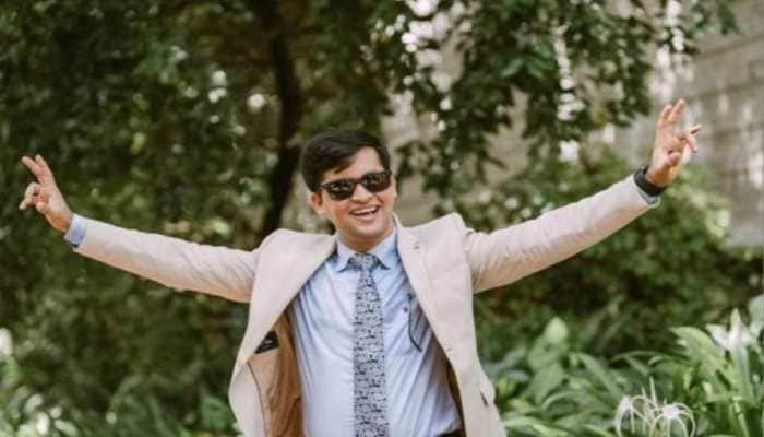 Son of Security Guard Becomes IAS Officer, Cracks UPSC in First Attempt Without Internet or Coaching