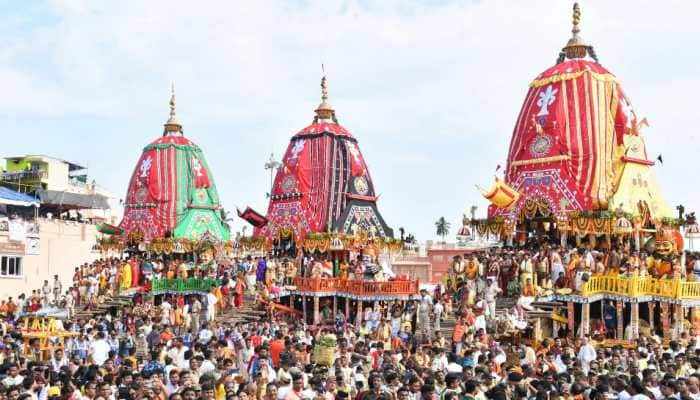 Puri Rath Yatra Mishap: Lord Balabhadra Falls On Servitors, 9 Injured