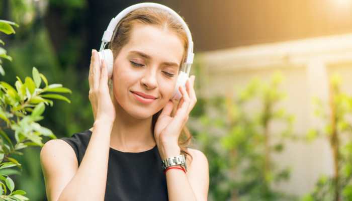 Unlock the Healing Power Of Music: 5 Ways Your Favorite Tunes Can Heal Your Mind And Body