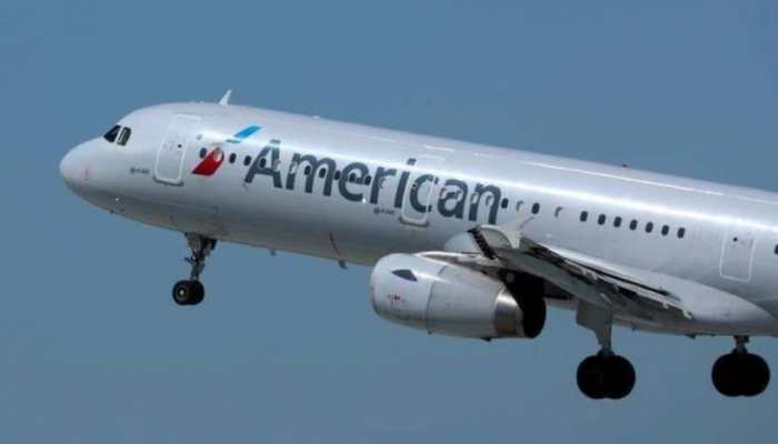 Runway Scare! American Airlines Flight's Tyre Explodes At Tampa Airport: Watch