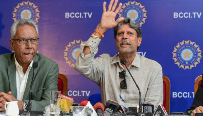Ready To Donate His Own Pension, Kapil Dev Writes To BCCI To Help Ailing Anshuman Gaekwad Ready To Donate His Own Pension, Kapil Dev Writes To BCCI To Help Ailing Anshuman Gaekwad